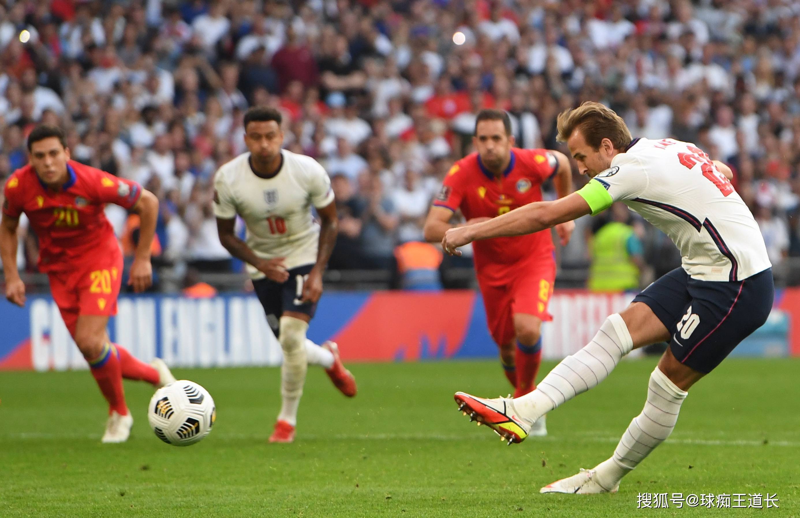 似冒险的直 似冒险的直